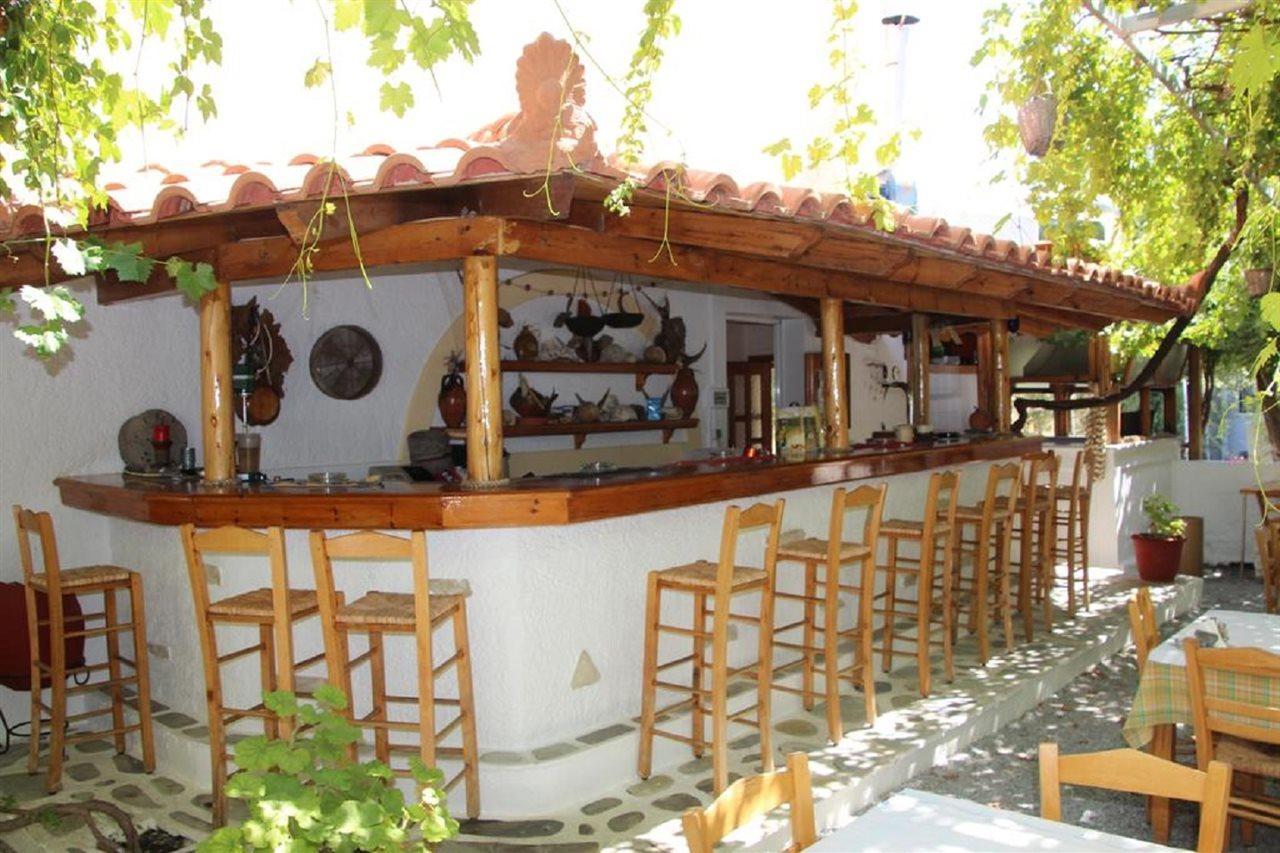 Cohyli Hotel Ireo  Bagian luar foto