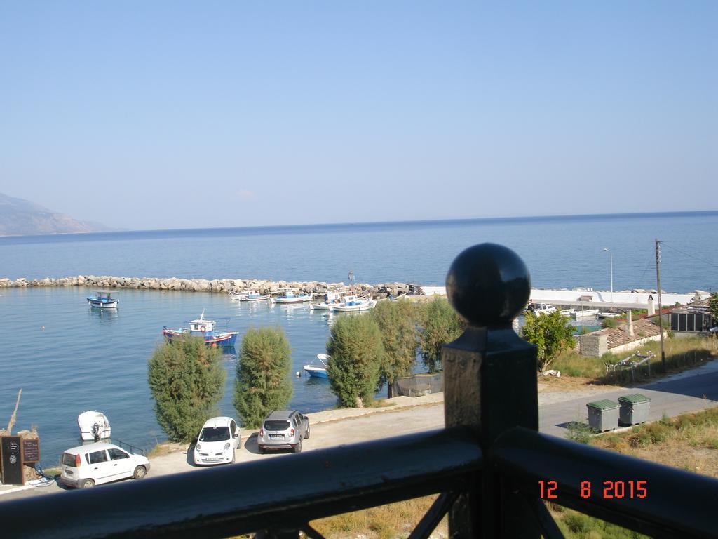 Cohyli Hotel Ireo  Bagian luar foto